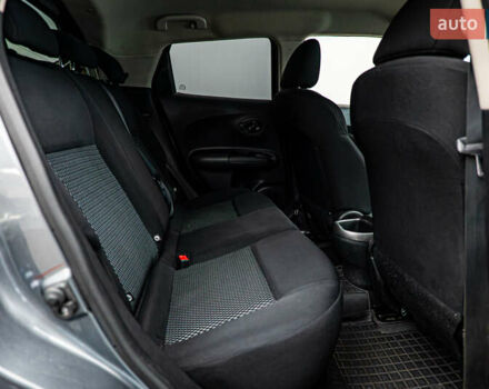 Серый Ниссан Жук, объемом двигателя 1.6 л и пробегом 60 тыс. км за 13170 $, фото 18 на Automoto.ua