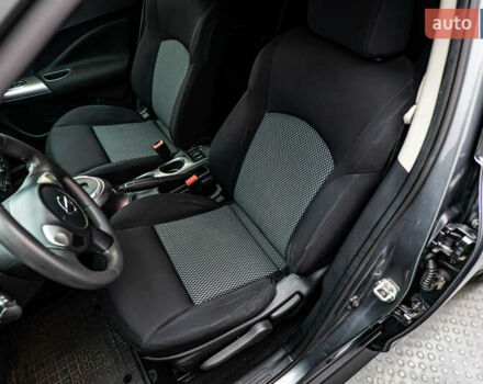 Серый Ниссан Жук, объемом двигателя 1.6 л и пробегом 60 тыс. км за 13170 $, фото 8 на Automoto.ua