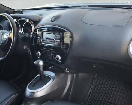 Сірий Ніссан Жук, об'ємом двигуна 1.6 л та пробігом 69 тис. км за 14000 $, фото 15 на Automoto.ua