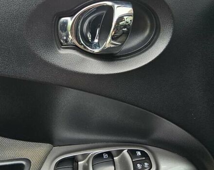 Серый Ниссан Жук, объемом двигателя 1.6 л и пробегом 78 тыс. км за 16700 $, фото 9 на Automoto.ua