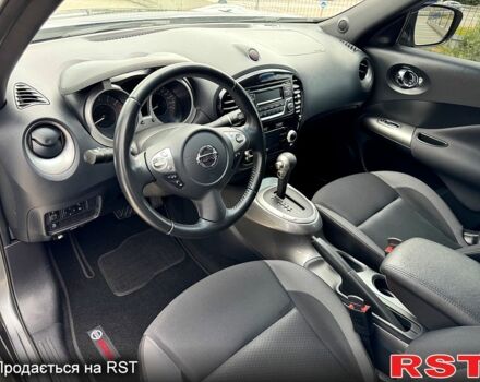 Серый Ниссан Жук, объемом двигателя 1.6 л и пробегом 42 тыс. км за 15300 $, фото 5 на Automoto.ua