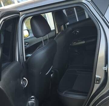 Сірий Ніссан Жук, об'ємом двигуна 1.6 л та пробігом 69 тис. км за 14000 $, фото 11 на Automoto.ua