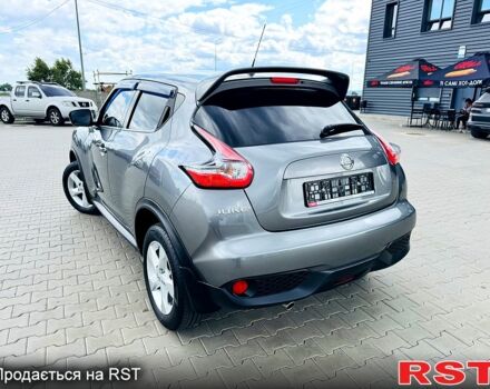 Серый Ниссан Жук, объемом двигателя 1.6 л и пробегом 42 тыс. км за 15300 $, фото 1 на Automoto.ua