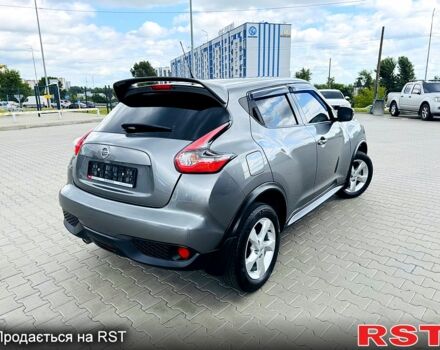 Серый Ниссан Жук, объемом двигателя 1.6 л и пробегом 42 тыс. км за 15300 $, фото 2 на Automoto.ua