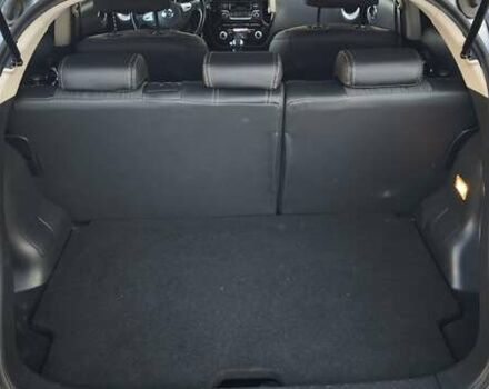 Сірий Ніссан Жук, об'ємом двигуна 1.6 л та пробігом 69 тис. км за 14000 $, фото 16 на Automoto.ua