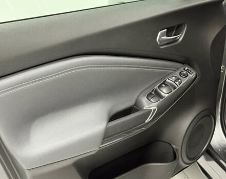 Серый Ниссан Жук, объемом двигателя 1 л и пробегом 20 тыс. км за 23000 $, фото 17 на Automoto.ua