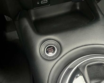 Серый Ниссан Жук, объемом двигателя 1 л и пробегом 16 тыс. км за 21062 $, фото 25 на Automoto.ua