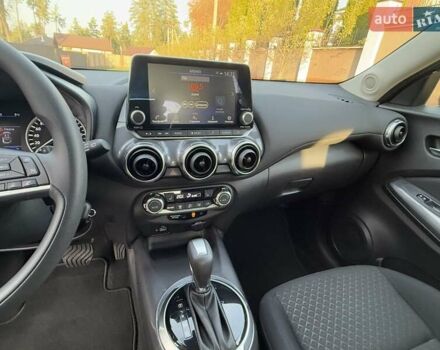 Серый Ниссан Жук, объемом двигателя 1 л и пробегом 35 тыс. км за 19900 $, фото 21 на Automoto.ua