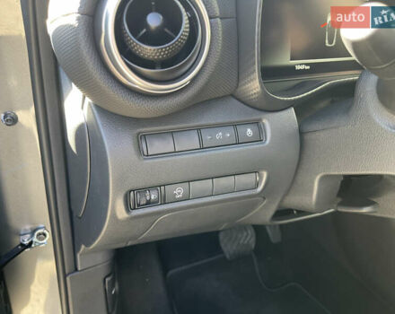 Серый Ниссан Жук, объемом двигателя 1 л и пробегом 1 тыс. км за 25900 $, фото 8 на Automoto.ua