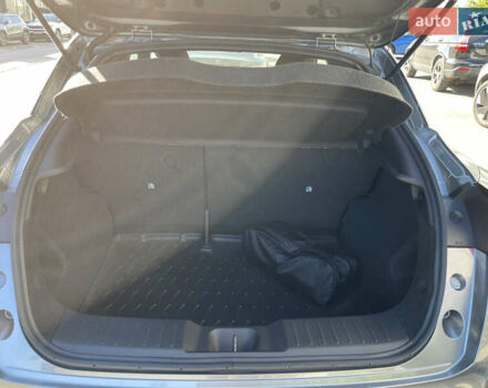 Серый Ниссан Жук, объемом двигателя 1 л и пробегом 1 тыс. км за 25900 $, фото 11 на Automoto.ua