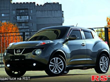 Серый Ниссан Жук, объемом двигателя 1.6 л и пробегом 57 тыс. км за 12300 $, фото 1 на Automoto.ua