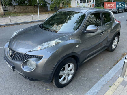Серый Ниссан Жук, объемом двигателя 1.6 л и пробегом 215 тыс. км за 9700 $, фото 1 на Automoto.ua