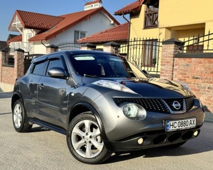 Серый Ниссан Жук, объемом двигателя 1.6 л и пробегом 127 тыс. км за 9950 $, фото 1 на Automoto.ua