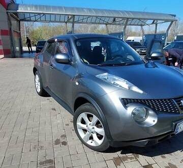 Ниссан Жук 2013 в Киеве на Automoto.ua Серый Ниссан Жук, объемом двигателя 1.6 л и пробегом 256 тыс. км за 9500 $, фото 1 на Automoto.ua