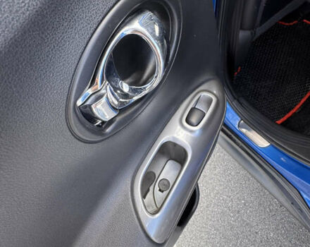 Ниссан Жук 2012 в Днепре (Днепропетровске) на Automoto.ua Синий Ниссан Жук, объемом двигателя 1.6 л и пробегом 130 тыс. км за 9200 $, фото 20 на Automoto.ua