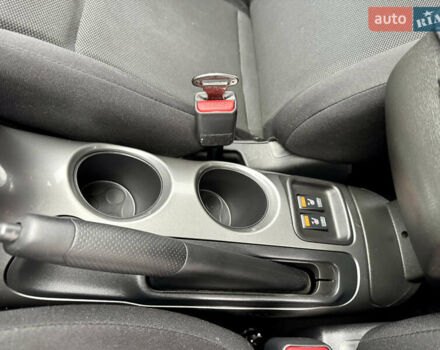 Синий Ниссан Жук, объемом двигателя 1.6 л и пробегом 125 тыс. км за 11490 $, фото 15 на Automoto.ua