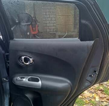 Синий Ниссан Жук, объемом двигателя 1.6 л и пробегом 119 тыс. км за 10750 $, фото 5 на Automoto.ua