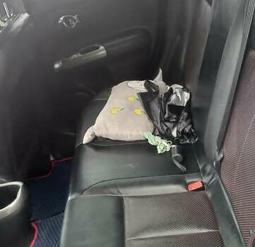 Синий Ниссан Жук, объемом двигателя 1.6 л и пробегом 119 тыс. км за 10750 $, фото 1 на Automoto.ua