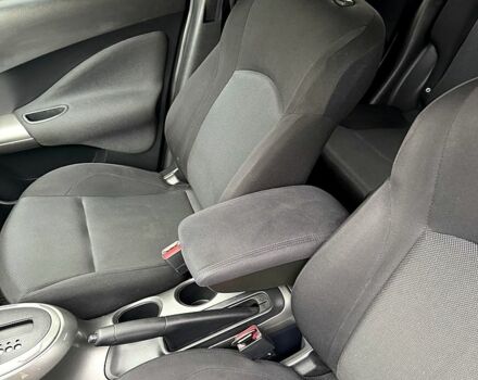 Синій Ніссан Жук, об'ємом двигуна 1.6 л та пробігом 120 тис. км за 12500 $, фото 7 на Automoto.ua