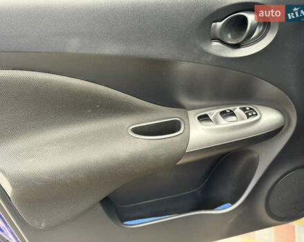 Синий Ниссан Жук, объемом двигателя 1.6 л и пробегом 89 тыс. км за 11999 $, фото 66 на Automoto.ua