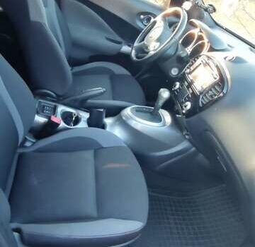 Синий Ниссан Жук, объемом двигателя 1.6 л и пробегом 99 тыс. км за 15000 $, фото 8 на Automoto.ua