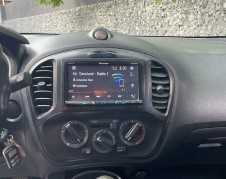 Синій Ніссан Жук, об'ємом двигуна 1.6 л та пробігом 86 тис. км за 14900 $, фото 7 на Automoto.ua