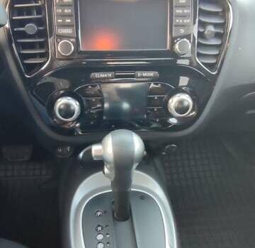 Синий Ниссан Жук, объемом двигателя 1.6 л и пробегом 99 тыс. км за 15000 $, фото 3 на Automoto.ua