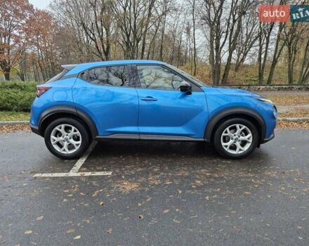 Синий Ниссан Жук, объемом двигателя 1 л и пробегом 37 тыс. км за 20100 $, фото 4 на Automoto.ua