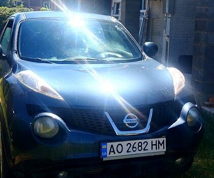 Синий Ниссан Жук, объемом двигателя 1.5 л и пробегом 260 тыс. км за 7700 $, фото 1 на Automoto.ua