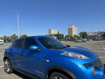 Синий Ниссан Жук, объемом двигателя 1.62 л и пробегом 156 тыс. км за 10300 $, фото 1 на Automoto.ua