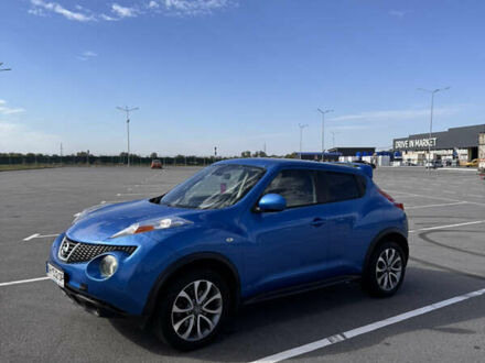 Синий Ниссан Жук, объемом двигателя 1.6 л и пробегом 130 тыс. км за 9200 $, фото 1 на Automoto.ua