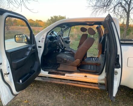 Білий Ніссан Кінг Каб, об'ємом двигуна 2.5 л та пробігом 240 тис. км за 5600 $, фото 3 на Automoto.ua