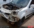 Белый Ниссан Кубистар, объемом двигателя 1.5 л и пробегом 0 тыс. км за 1500 $, фото 1 на Automoto.ua