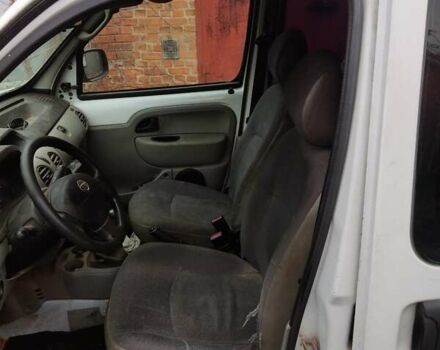 Белый Ниссан Кубистар, объемом двигателя 1.46 л и пробегом 400 тыс. км за 3000 $, фото 6 на Automoto.ua