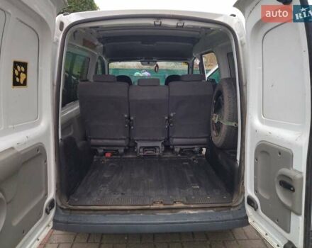 Белый Ниссан Кубистар, объемом двигателя 1.15 л и пробегом 320 тыс. км за 3350 $, фото 6 на Automoto.ua