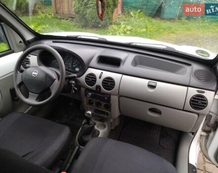 Белый Ниссан Кубистар, объемом двигателя 1.15 л и пробегом 320 тыс. км за 3350 $, фото 8 на Automoto.ua