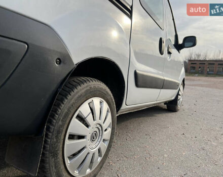 Белый Ниссан Кубистар, объемом двигателя 1.5 л и пробегом 200 тыс. км за 4600 $, фото 11 на Automoto.ua