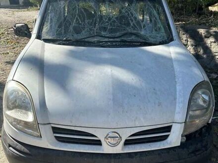 Белый Ниссан Кубистар, объемом двигателя 1.5 л и пробегом 300 тыс. км за 1500 $, фото 1 на Automoto.ua