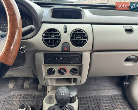 Красный Ниссан Кубистар, объемом двигателя 1.46 л и пробегом 219 тыс. км за 3650 $, фото 22 на Automoto.ua