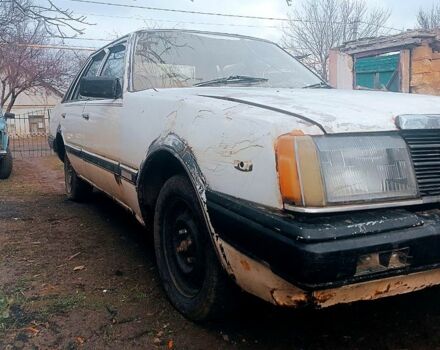 Белый Ниссан Лаурел, объемом двигателя 2 л и пробегом 300 тыс. км за 600 $, фото 3 на Automoto.ua