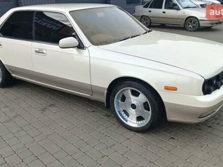 Белый Ниссан Лаурел, объемом двигателя 2 л и пробегом 353 тыс. км за 5000 $, фото 1 на Automoto.ua