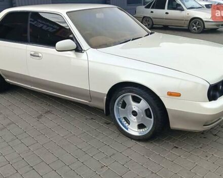 Белый Ниссан Лаурел, объемом двигателя 2 л и пробегом 353 тыс. км за 5000 $, фото 1 на Automoto.ua