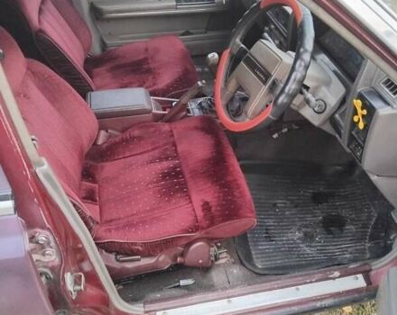 Красный Ниссан Лаурел, объемом двигателя 3 л и пробегом 283 тыс. км за 1318 $, фото 8 на Automoto.ua