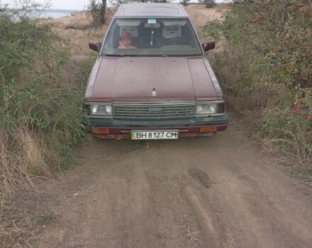 Красный Ниссан Лаурел, объемом двигателя 2.8 л и пробегом 500 тыс. км за 1300 $, фото 3 на Automoto.ua