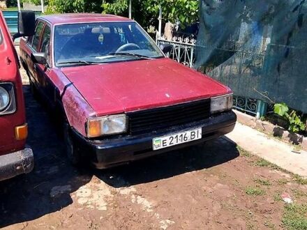 Ніссан Лаурел 1987 у Татарбунари на Automoto.ua Червоний Ніссан Лаурел, об'ємом двигуна 2.8 л та пробігом 200 тис. км за 550 $, фото 1 на Automoto.ua