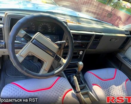 Ниссан Лаурел, объемом двигателя 27 л и пробегом 250 тыс. км за 1830 $, фото 4 на Automoto.ua