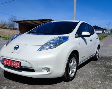 Белый Ниссан Лиф, объемом двигателя 0 л и пробегом 107 тыс. км за 10300 $, фото 7 на Automoto.ua