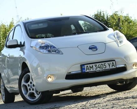 Белый Ниссан Лиф, объемом двигателя 0 л и пробегом 142 тыс. км за 5800 $, фото 1 на Automoto.ua