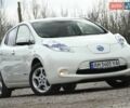 Білий Ніссан Ліф, об'ємом двигуна 0 л та пробігом 142 тис. км за 5750 $, фото 1 на Automoto.ua