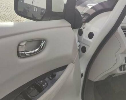 Ниссан Лиф 2011 в Ивано-Франковске на Automoto.ua Белый Ниссан Лиф, объемом двигателя 0 л и пробегом 117 тыс. км за 4600 $, фото 12 на Automoto.ua